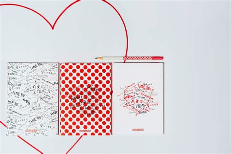 Set of 2 x 5 Postcards with Envelopes Dioramour 